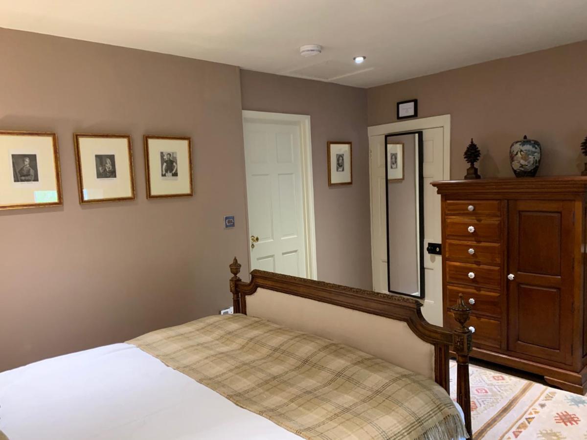 Maplestone Bed & Breakfast Shepton Mallet Exterior photo